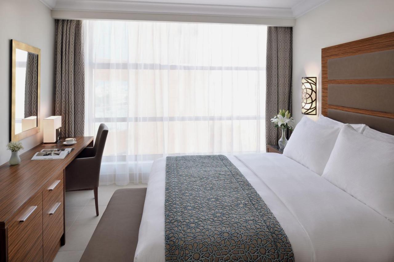 Marriott Executive Apartments Al Khobar Exterior foto A room at the hotel